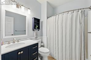 7043 Bonnie Brae Lane