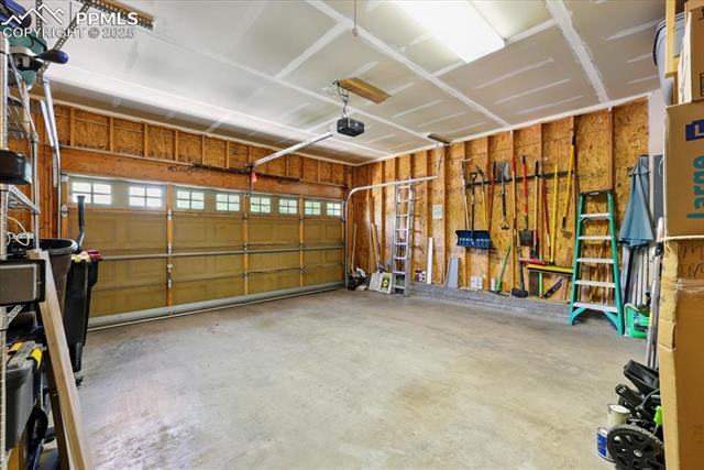 7043 Bonnie Brae Lane