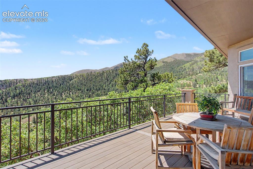 3355 Angelstone Point