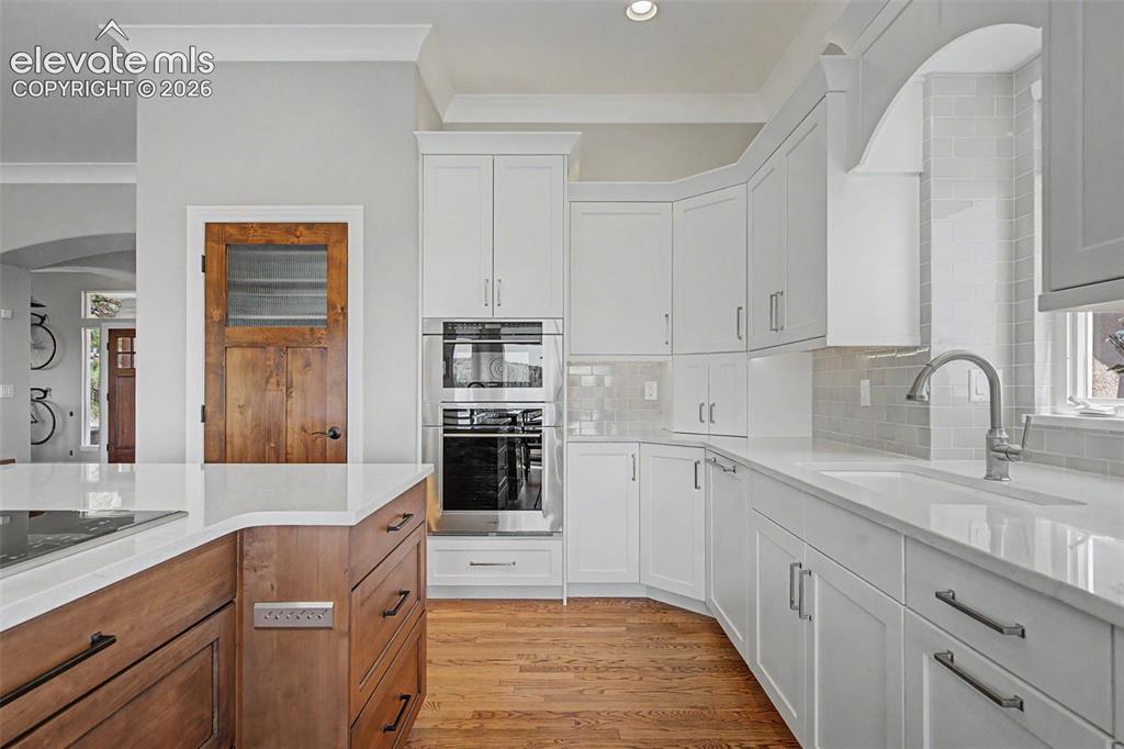 3355 Angelstone Point