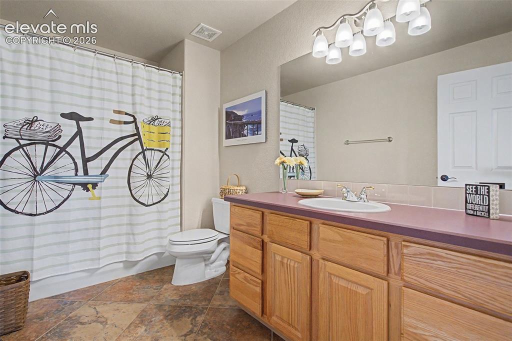 3355 Angelstone Point