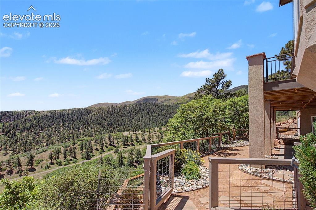 3355 Angelstone Point