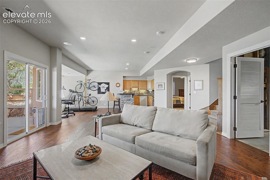 3355 Angelstone Point