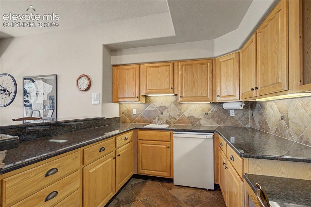 3355 Angelstone Point