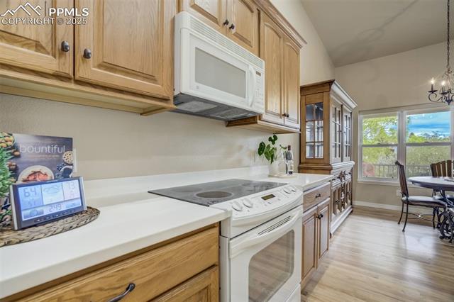 14401 Eagle Villa Grove