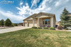 1744 Valley Stream Court