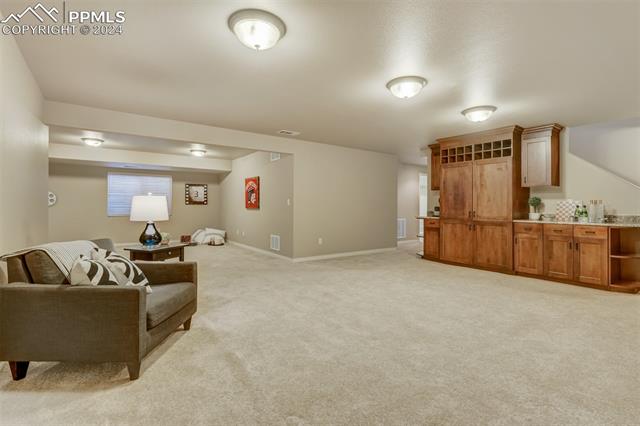 1744 Valley Stream Court