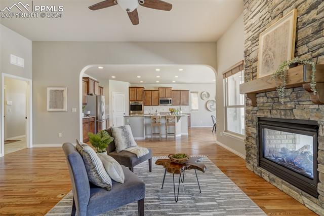 1744 Valley Stream Court