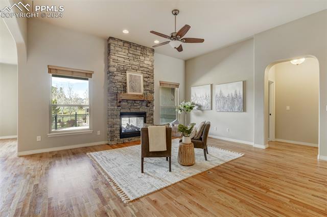 1744 Valley Stream Court