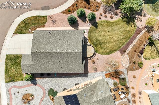 1744 Valley Stream Court