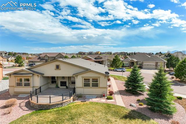 1744 Valley Stream Court