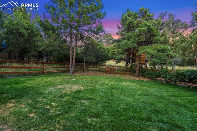 6985 Mikado Lane