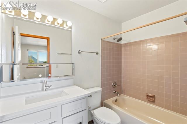 2350 Villa Rosa Drive