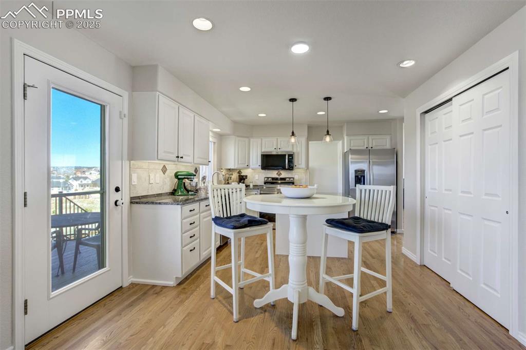 1944 Queens Canyon Court