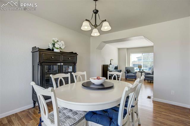 1944 Queens Canyon Court