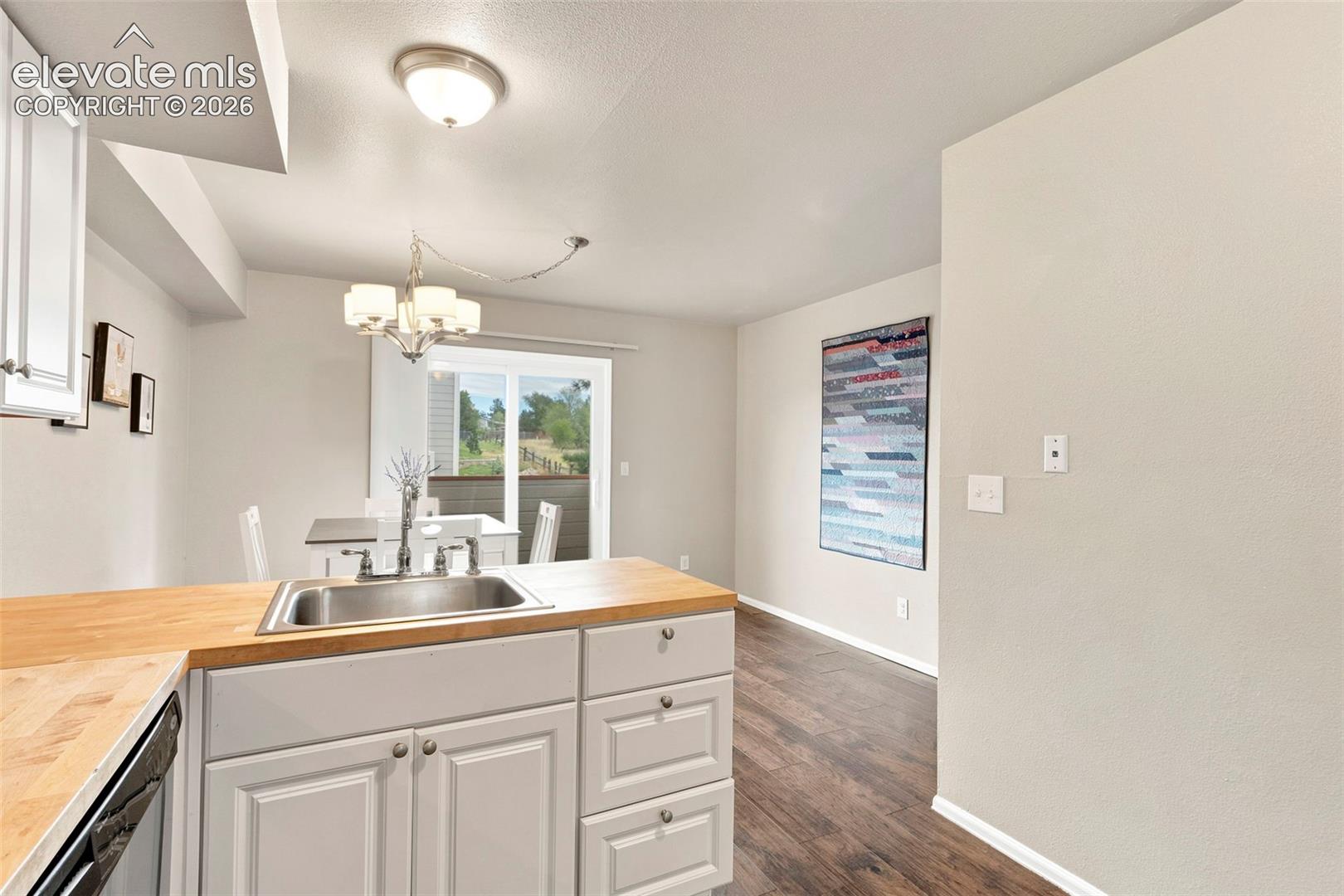 5362 Solar Ridge Drive