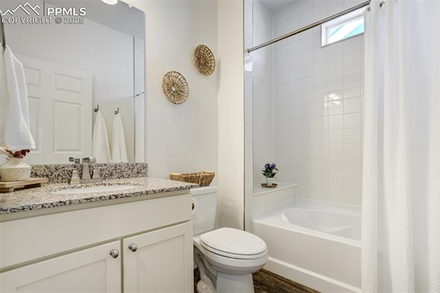 6646 Golden Briar Lane