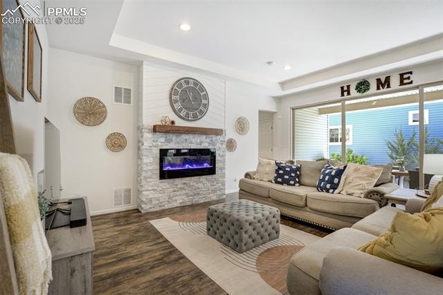 6646 Golden Briar Lane