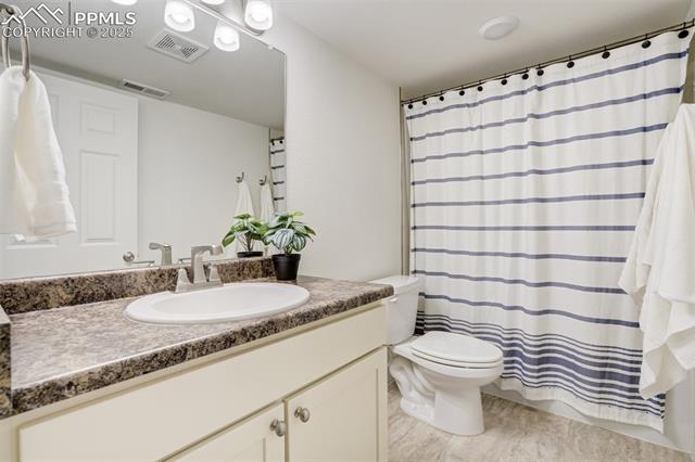 6646 Golden Briar Lane