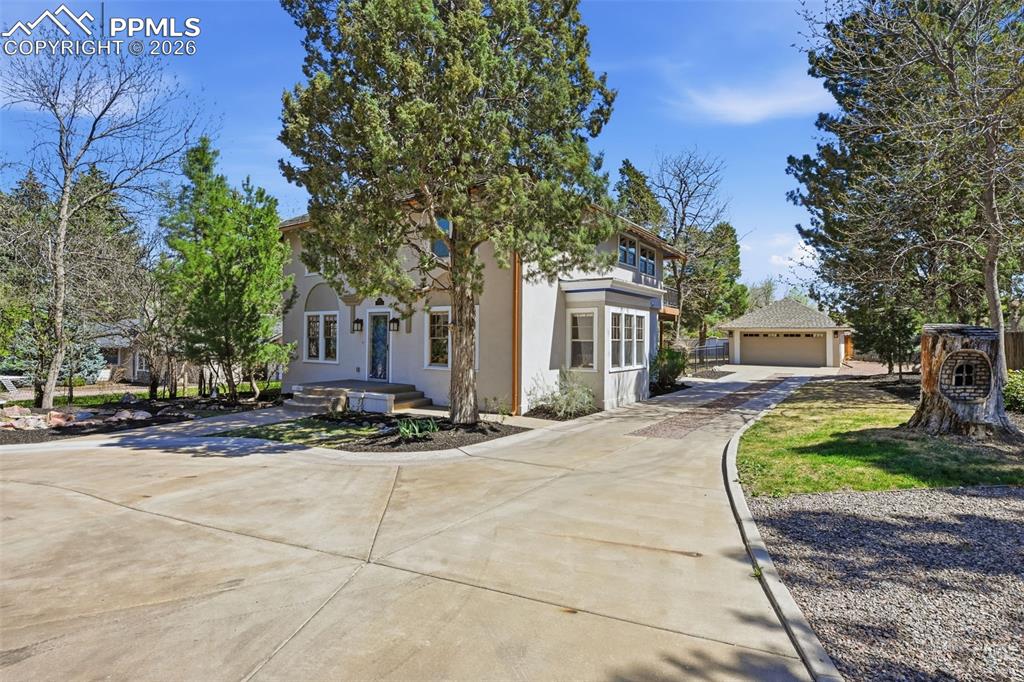 1411 Mesa Avenue