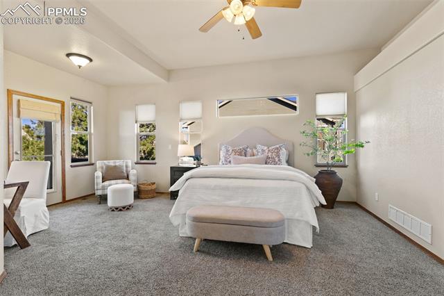 8746 Country Creek Trail