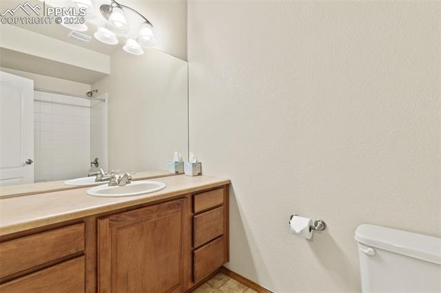 8746 Country Creek Trail