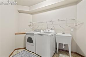 8746 Country Creek Trail