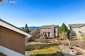 8746 Country Creek Trail