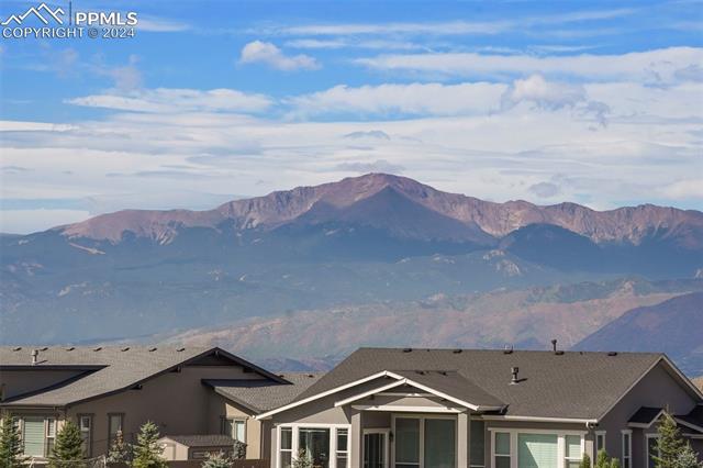 4513 Hanging Lake Circle