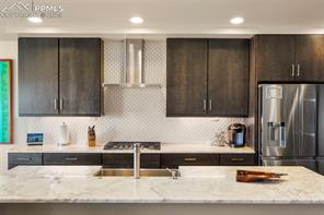 4513 Hanging Lake Circle