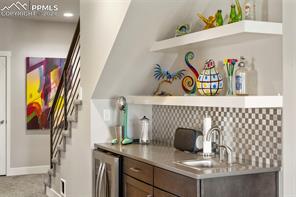 4513 Hanging Lake Circle