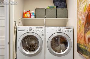 4513 Hanging Lake Circle