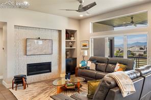 4513 Hanging Lake Circle