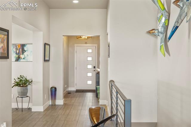 4513 Hanging Lake Circle