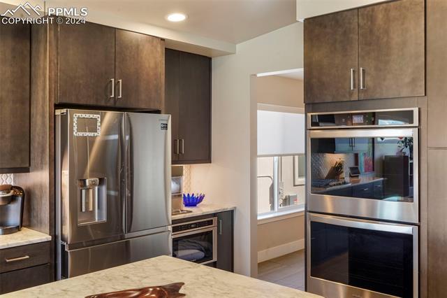 4513 Hanging Lake Circle