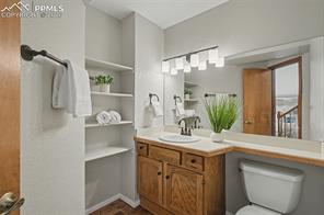 5376 Cliff Point Circle