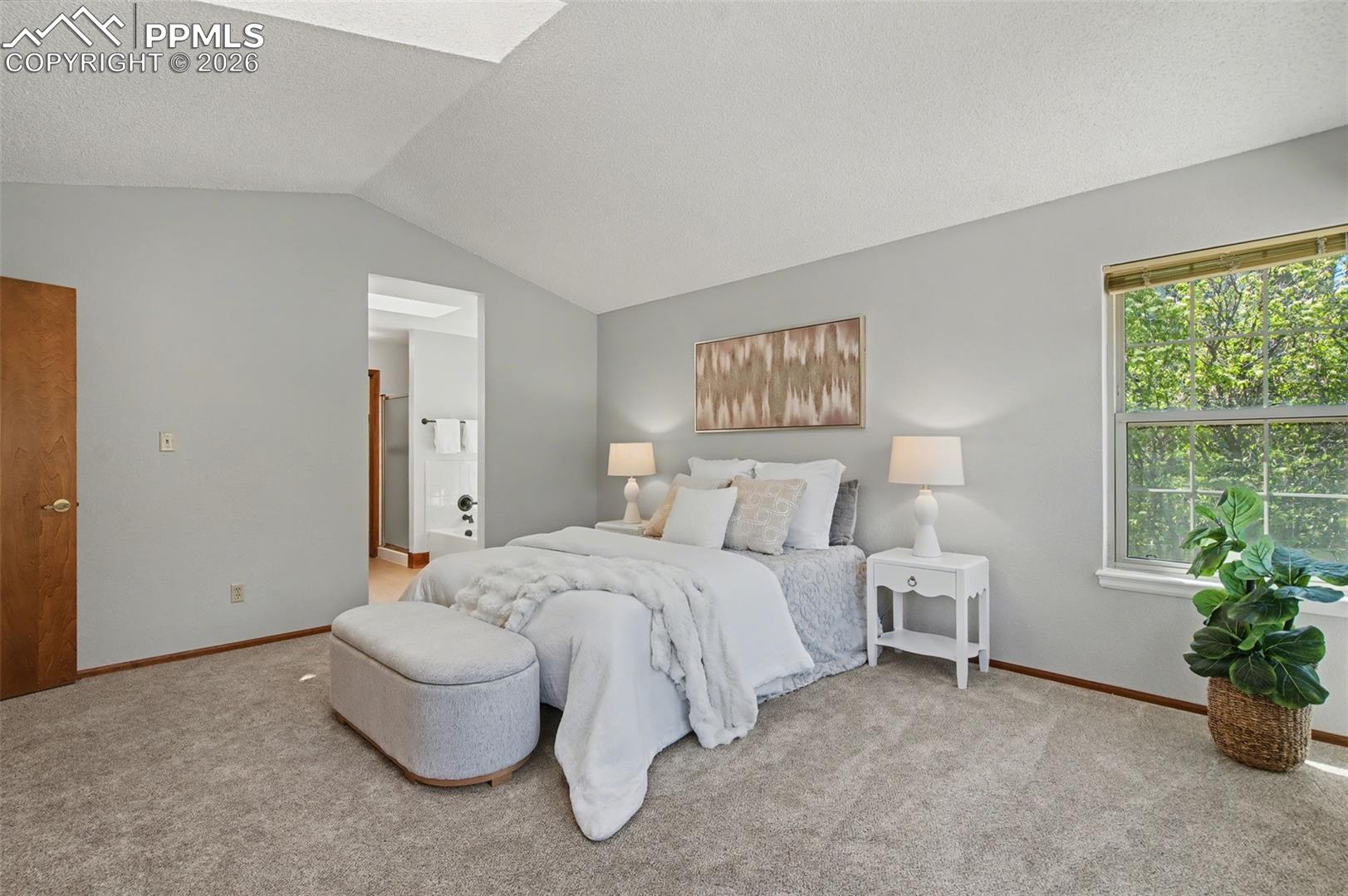 5376 Cliff Point Circle