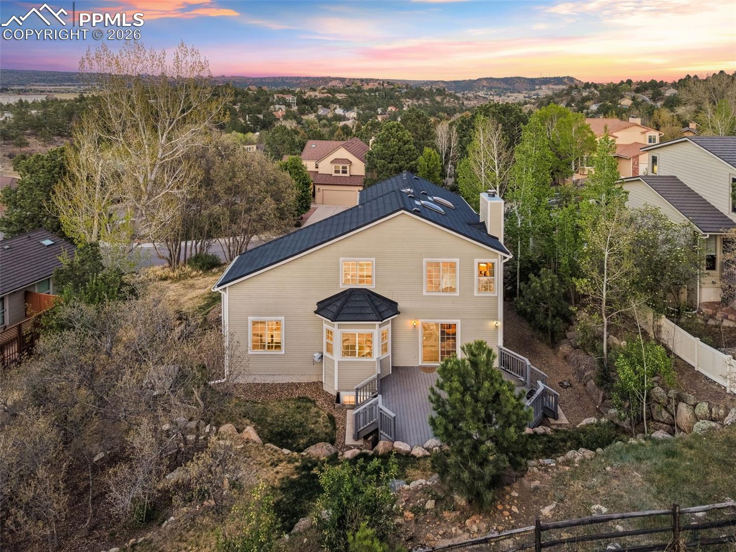 5376 Cliff Point Circle