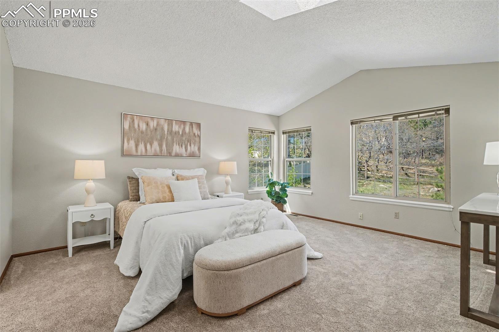 5376 Cliff Point Circle