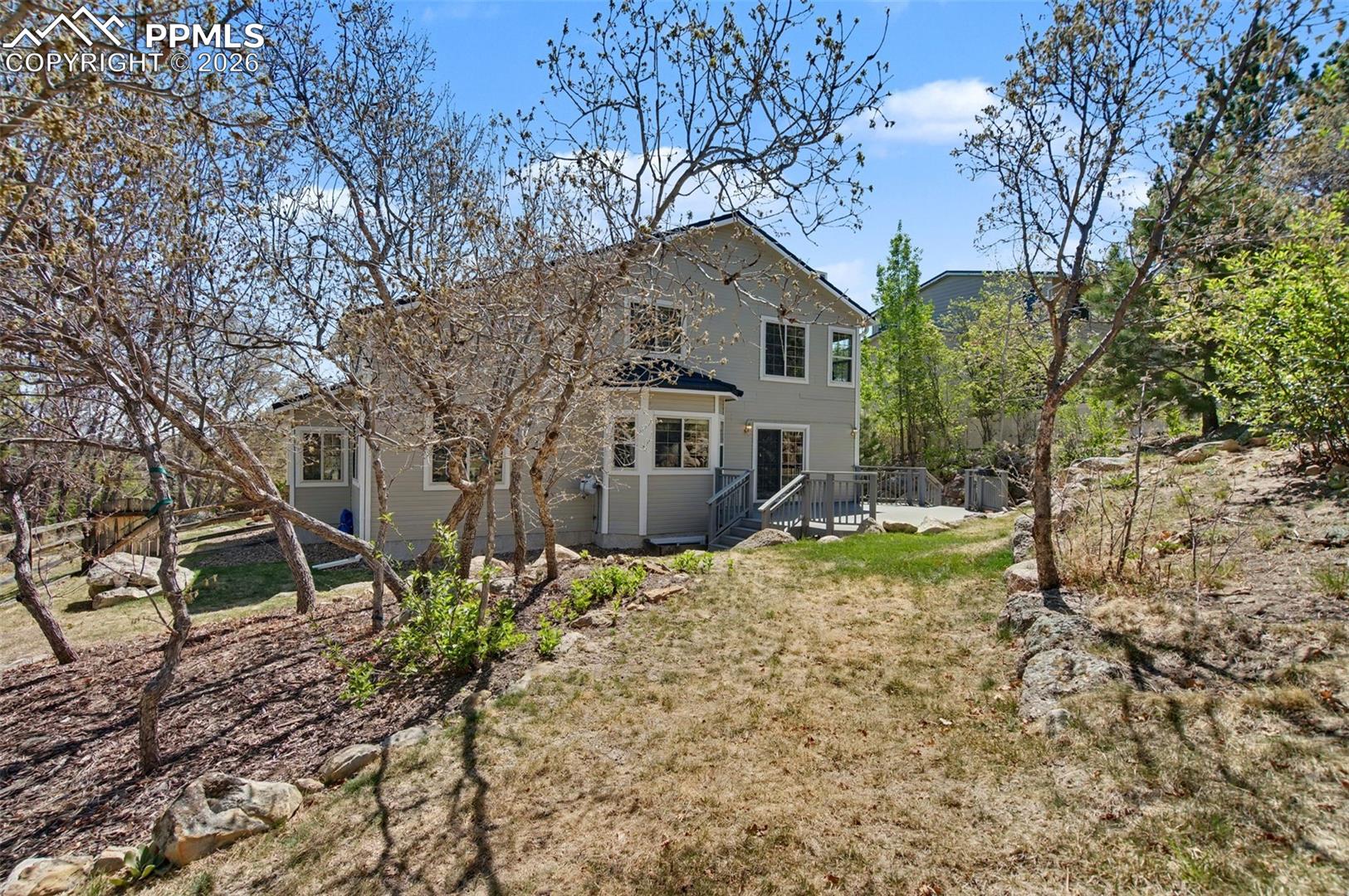 5376 Cliff Point Circle