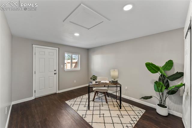 2630 Templeton Gap Road