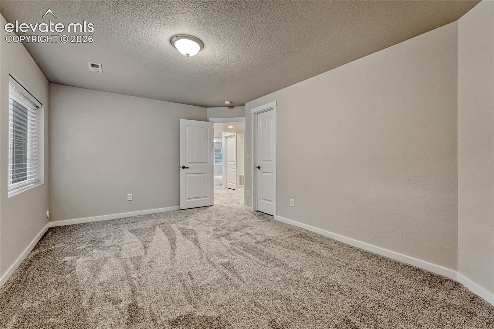 11082 FALLING SNOW Lane