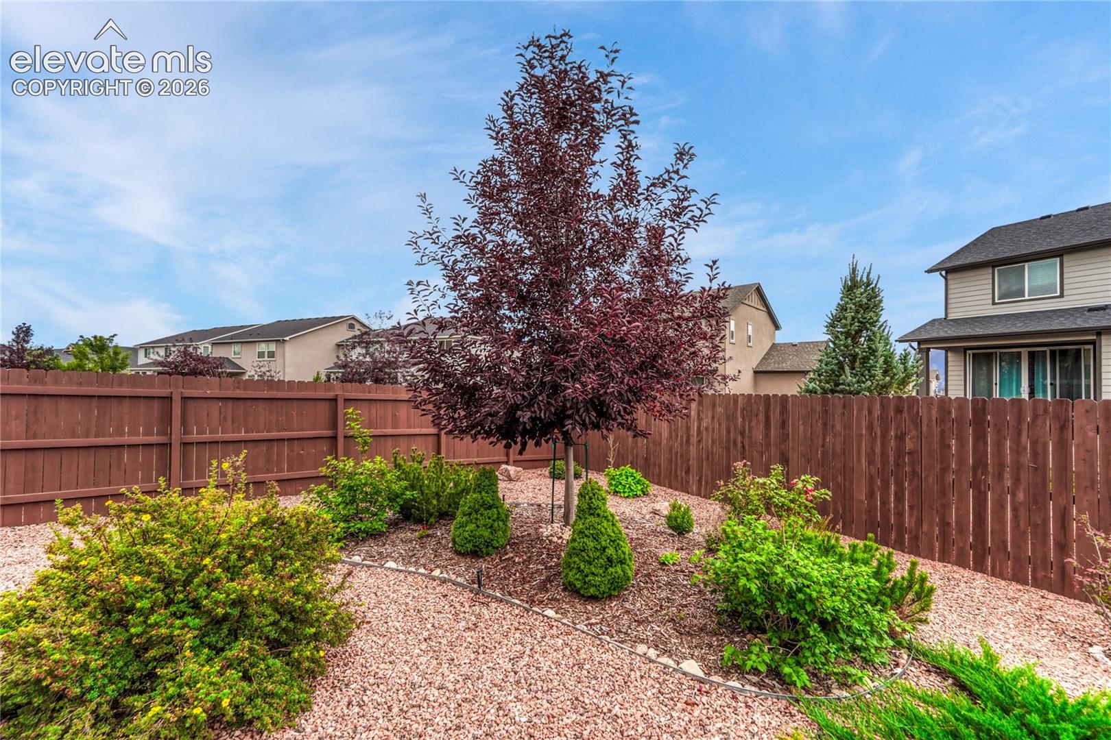 11082 FALLING SNOW Lane