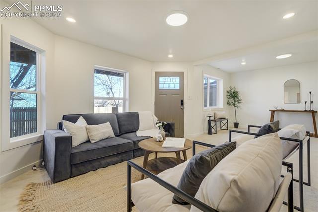 114-1/2 N 7th Street