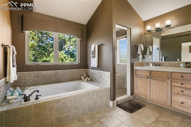 1163 Greenland Forest Drive