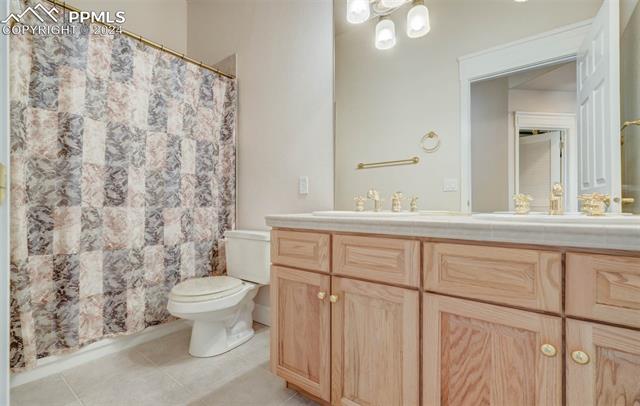 2012 Pine Mesa Grove E