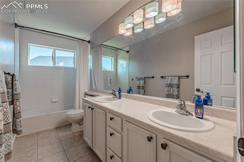 13647 Sweet Pea Place