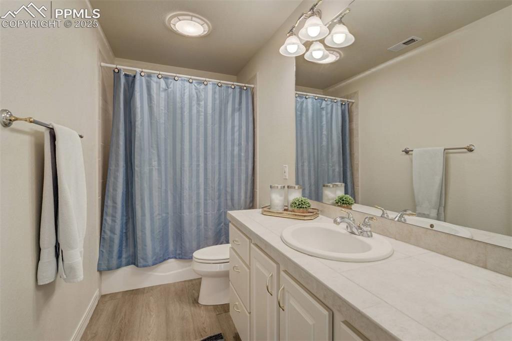 14330 Eagle Villa Grove