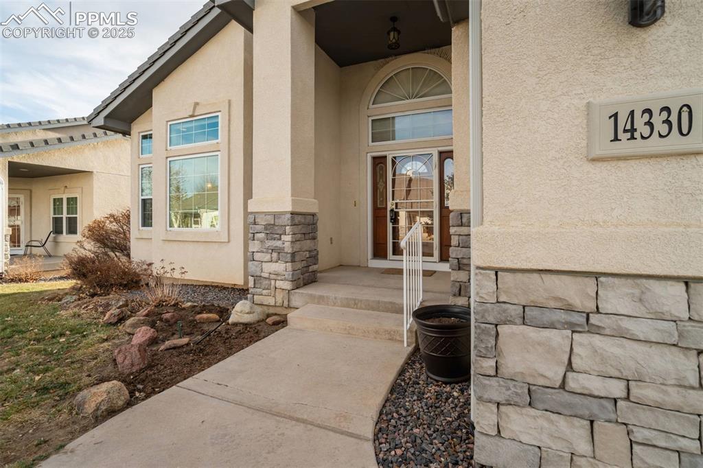 14330 Eagle Villa Grove