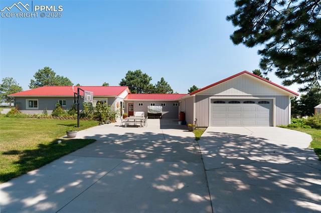 6425 Connaught Drive